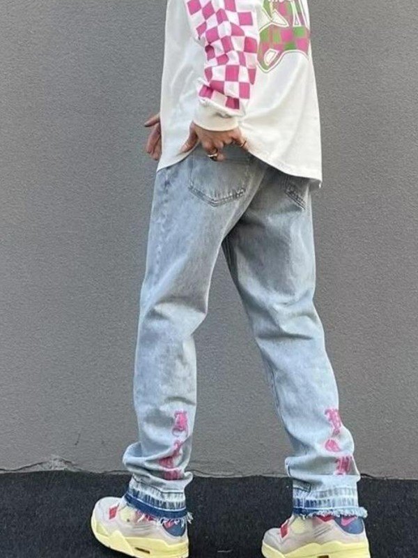 Lose Jeans mit Buchstabenstickerei für Herren in heller Waschung-3